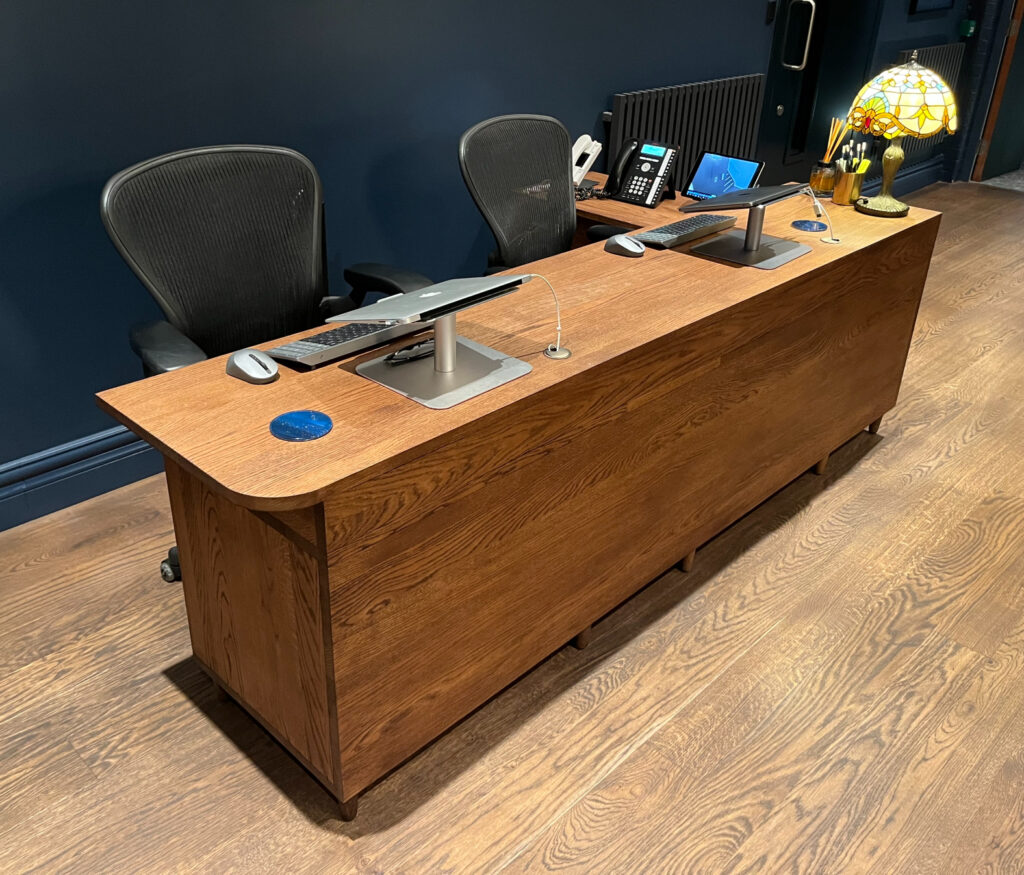 Reception desk